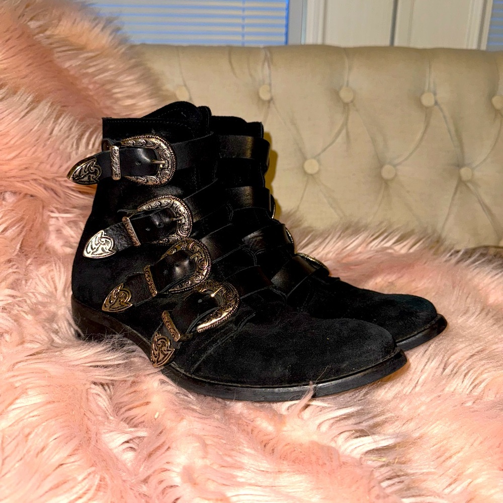 Freebird buckle boot